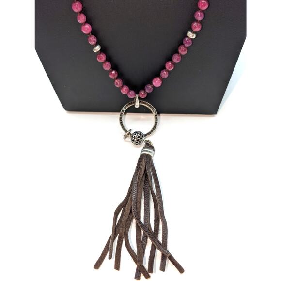 Lucky Brand Boho Wine Crystal Rhinestone Leather Tassel 34"-35.5" Necklace - Picture 6 of 8